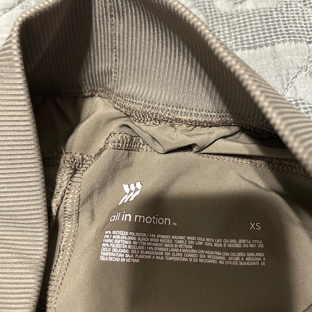 All In Motion dri-fit joggers - Picture 2 of 2